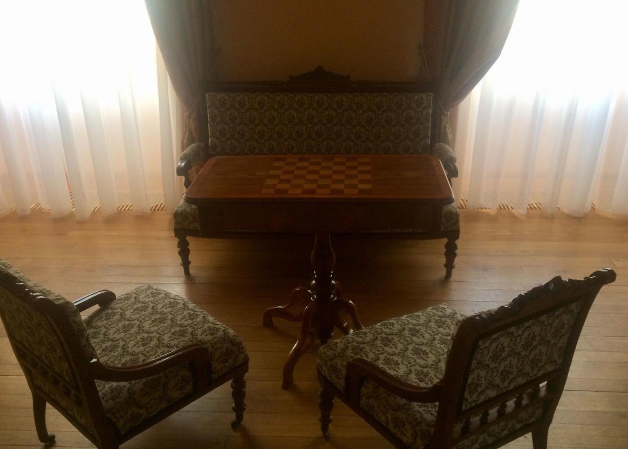 Althansky Palac زنويمو المظهر الخارجي الصورة